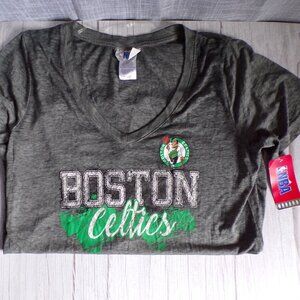 Women’s Boston Celtics City Logo Fitted V-Neck T-Shirt in Heather Gray, XL